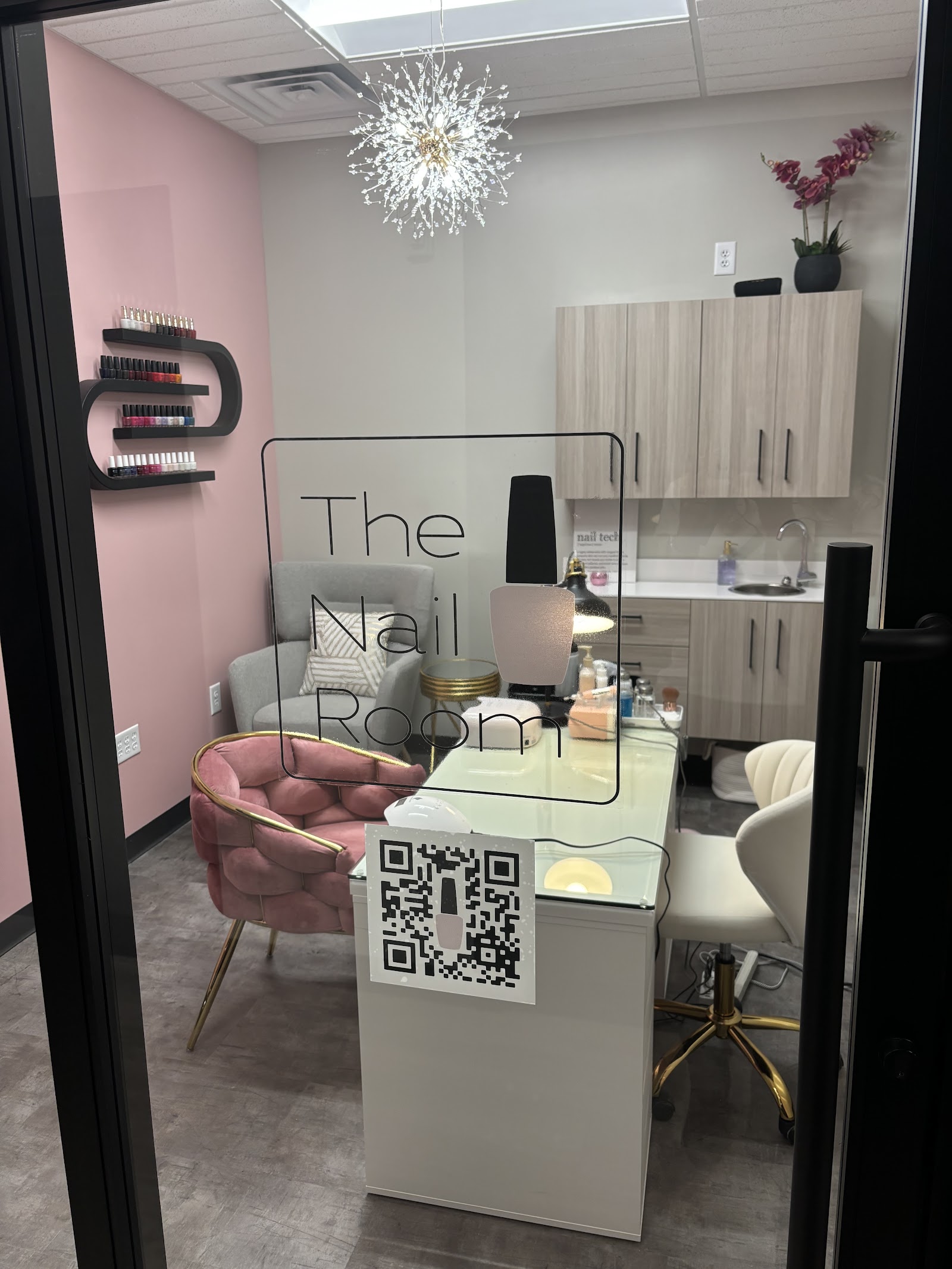 The Nail Room nail photo 5